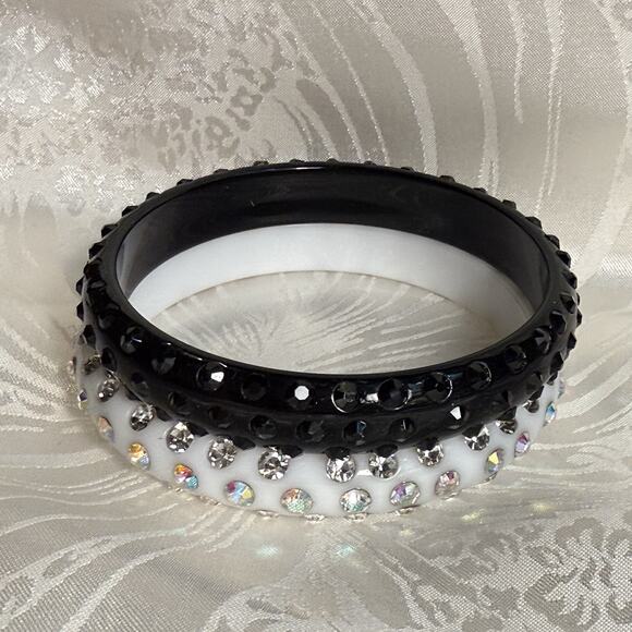 Vintage White AB Rhinestone & Black Rhinestone Acrylic Bangle Bracelets Set Of 2 - Picture 3 of 9